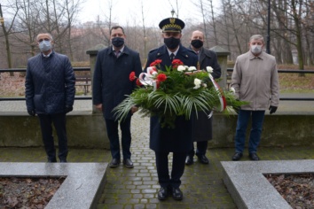 Uczczono pamięć ofiar mordu na Uzborni