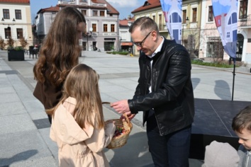 Wielkanocna atmosfera na&nbsp;bocheńskim Rynku