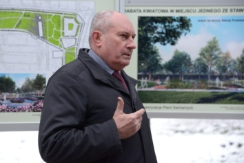 O rewaloryzacji Plant podczas konferencji prasowej Burmistrza