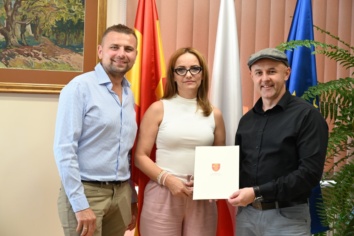 Burmistrz podpisała umowę na&nbsp;realizację ważnej inwestycji związanej z&nbsp;ochroną ludności i&nbsp;obroną cywilną w&nbsp;Bochni