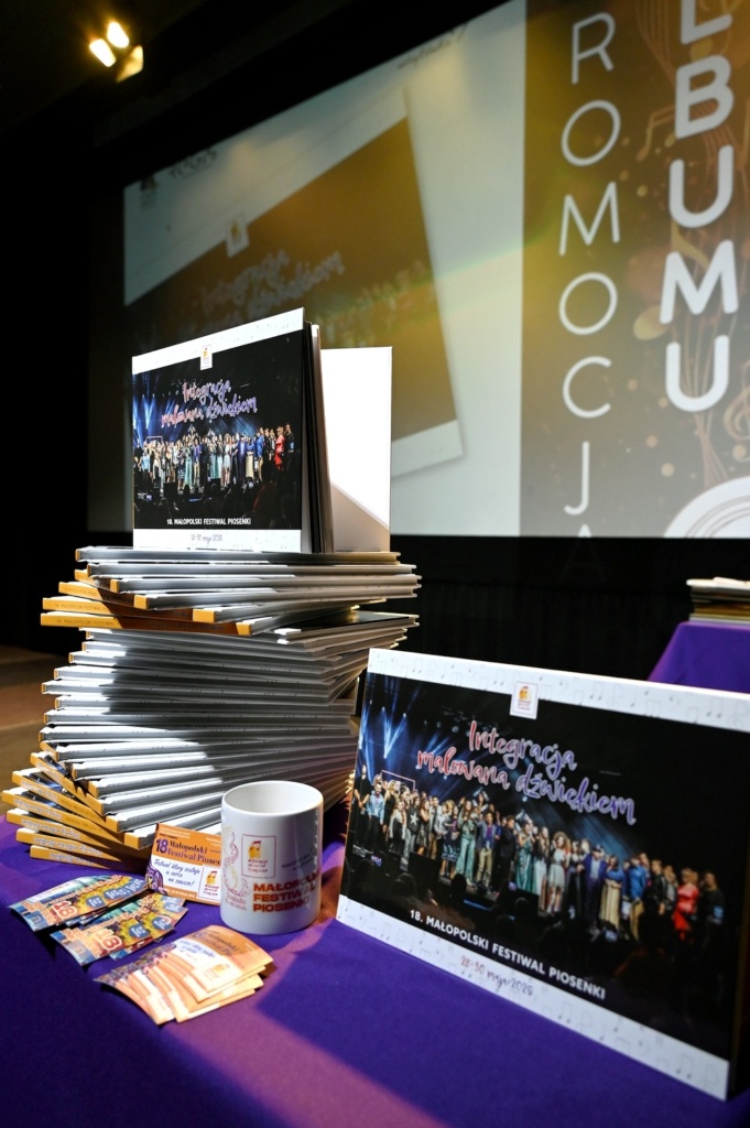 Promocja albumu 18 edycji Festiwalu Piosenki Integracja Malowana Dźwiękiem (1)