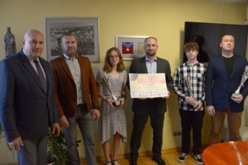 Nagrodzono najlepszych strzelających w majowej odsłonie „10 strzałów ku Chwale Ojczyzny”