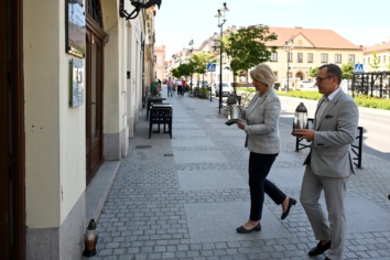 Znicze pamięci w&nbsp;78. rocznicę śmierci rtm. Witolda Pileckiego