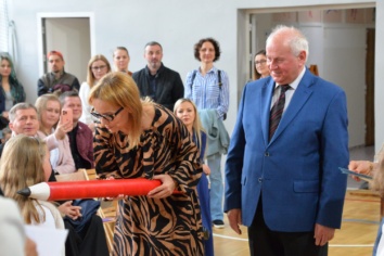 Ślubowanie uczniów klas pierwszych w Szkole Podstawowej nr 5